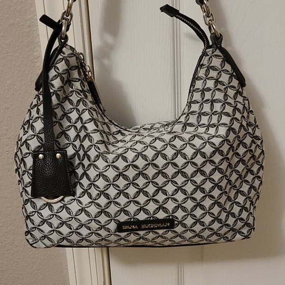 Purse - Picture 1 of 4